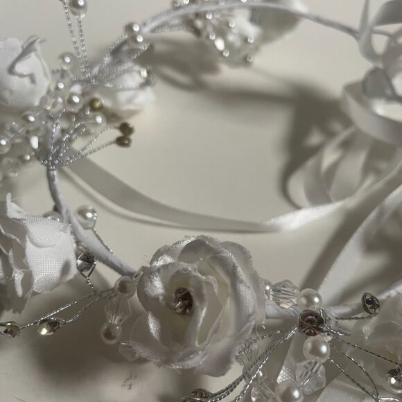 White Floral Pearl & Crystal Headband Crown - Picture 5 of 8